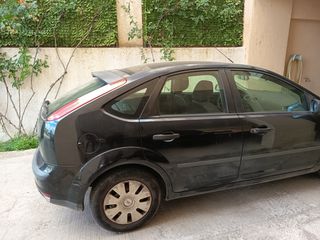 Ford Focus 2006-thumb-2
