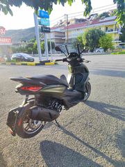 Piaggio Beverly 300 2023 HPE-thumb-3