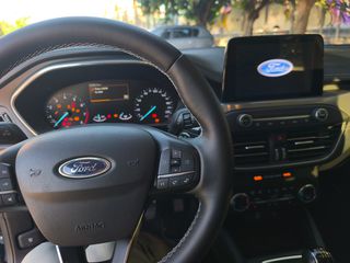Ford Focus 2020 Active X Vignale-thumb-4