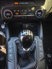 Ford Focus 2020 Active X Vignale-thumb-7