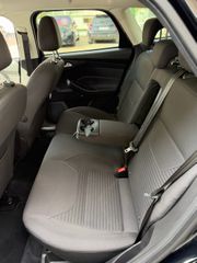Ford Focus 2016 TITANIOUM NAVI KEY LESS KLIMA PARK PILOT ECOBOOST 125hp-thumb-7