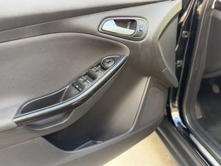 Ford Focus 2016 TITANIOUM NAVI KEY LESS KLIMA PARK PILOT ECOBOOST 125hp-thumb-13