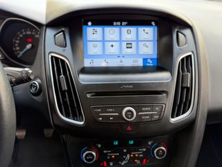 Ford Focus 2016 TITANIOUM NAVI KEY LESS KLIMA PARK PILOT ECOBOOST 125hp-thumb-19