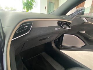 Ferrari Roma 2020-thumb-45