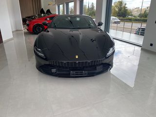 Ferrari Roma 2020-thumb-2