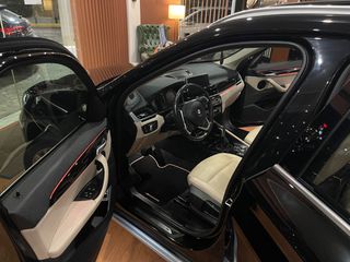 Bmw X1 2020 !! 4X4 - PLUG-IN / PANORAMA / CAMERA / AMBIEND  LIGHT !!-thumb-7