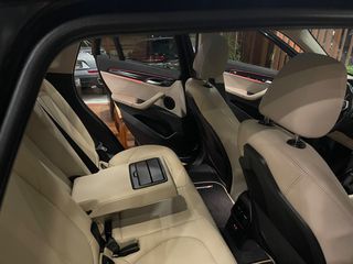 Bmw X1 2020 !! 4X4 - PLUG-IN / PANORAMA / CAMERA / AMBIEND  LIGHT !!-thumb-10