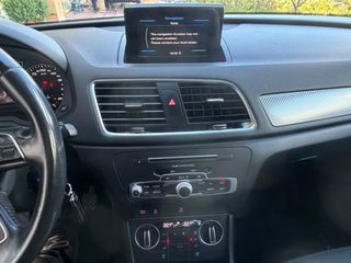 Audi Q3 2017 2,0 DIESEL KLIMA-thumb-16