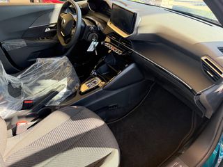 Peugeot 2008 2026 ΑΥΤΟΜΑΤΟ ΗΥΒRID KAINOYΡΓΙΟ-thumb-3