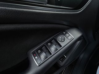 Mercedes-Benz GLA 180 2017 GLA 180 7-G DCT INTUITION-thumb-48
