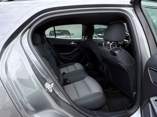 Mercedes-Benz GLA 180 2017 GLA 180 7-G DCT INTUITION-thumb-60