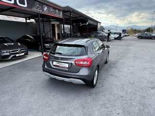 Mercedes-Benz GLA 180 2017 GLA 180 7-G DCT INTUITION-thumb-9