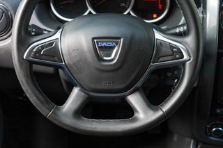 Dacia Duster 2017 1.2 TCe 125hp Black Shadow  (ΔΕΡΜΑ-ΘΕΡΜΑΙΝΟΜΕΝΑ)-thumb-18