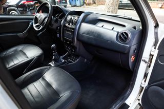 Dacia Duster 2017 1.2 TCe 125hp Black Shadow  (ΔΕΡΜΑ-ΘΕΡΜΑΙΝΟΜΕΝΑ)-thumb-10