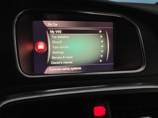 Volvo V40 Cross Country 2017 T3 ΑΥΤΟΜΑΤΟ Momentum Facelift 1ο Χέρι-Ελληνικό-Book Service-thumb-15