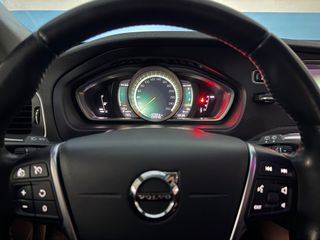 Volvo V40 Cross Country 2017 T3 ΑΥΤΟΜΑΤΟ Momentum Facelift 1ο Χέρι-Ελληνικό-Book Service-thumb-12