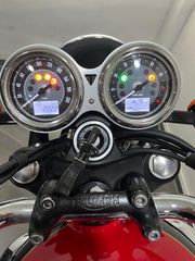 Triumph Bonneville T100 2026-thumb-4