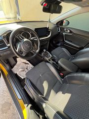 Kia XCeed 2020-thumb-6