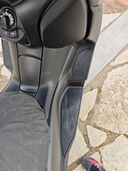 Yamaha XMAX 300 2020-thumb-29