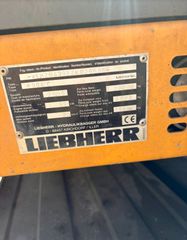 Εκσκαφέας Με Λάστιχα Liebherr 2005 A904C-thumb-2