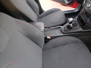 Ford Focus 2017 st line 182ps 1500cc euro 6-thumb-29