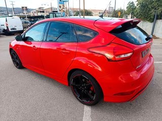Ford Focus 2017 st line 182ps 1500cc euro 6-thumb-3