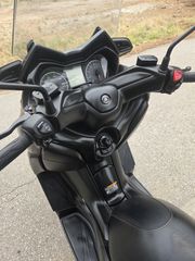 Yamaha XMAX 300 2017-thumb-11