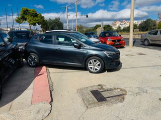 Renault Clio 2020-thumb-5