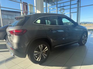 Mercedes-Benz GLA 200 2025 PROGRESSIVE 7G-DCT-thumb-1