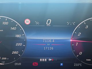 Mercedes-Benz GLA 200 2025 PROGRESSIVE 7G-DCT-thumb-8
