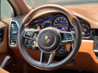 Porsche Cayenne 2019 E-HYBRID 462hp GTS-thumb-22