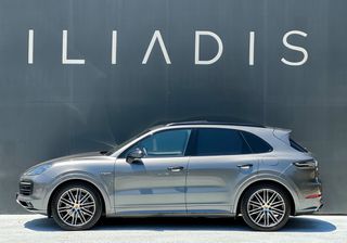 Porsche Cayenne 2019 E-HYBRID 462hp GTS-thumb-1