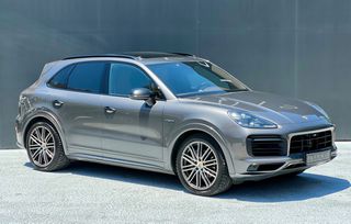 Porsche Cayenne 2019 E-HYBRID 462hp GTS-thumb-4