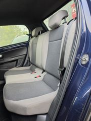 Volkswagen Up 2015 CROSS UP-thumb-21