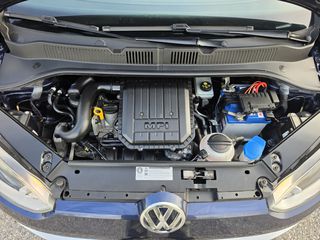 Volkswagen Up 2015 CROSS UP-thumb-23