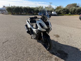 Honda ADV 350 2025
