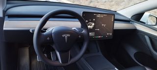Tesla Model Y 2021 LONG RANGE DUAL MOTOR-thumb-22