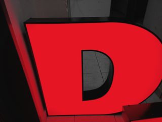 ΠΩΛΕΙΤΑΙ ΕΝΤΥΠΩΣΙΑΚΗ ΦΩΤΕΙΝΗ DJ LED ΕΠΙΓΡΑΦΗ