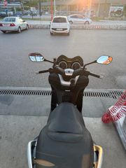 Yamaha XMAX 250 2012-thumb-3