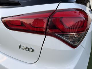 Hyundai i 20 2017 3ΠΛΗ ΕΓΓΥΗΣΗ-ΖΑΝΤΕΣ-A/C-Y/T-R/CD-EΛΛΗΝΙΚΟ-ΑΡΙΣΤΟ-FULL EXTRA!-thumb-79