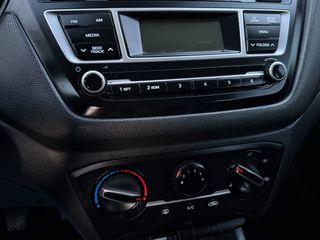 Hyundai i 20 2017 3ΠΛΗ ΕΓΓΥΗΣΗ-ΖΑΝΤΕΣ-A/C-Y/T-R/CD-EΛΛΗΝΙΚΟ-ΑΡΙΣΤΟ-FULL EXTRA!-thumb-34