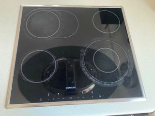 Αυτόνομη κεραμική εστία Siemens (Touch Control) με πλαίσιο Inox