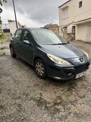 Peugeot 307 2005 1.4 16V 90PS