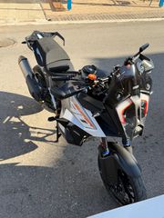 KTM 1290 Super Adventure 2024