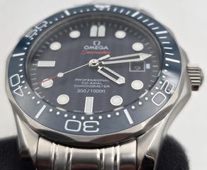 Omega Seamaster replica μαύρο-thumb-4