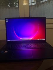 Asus Vivobook 15 OLED