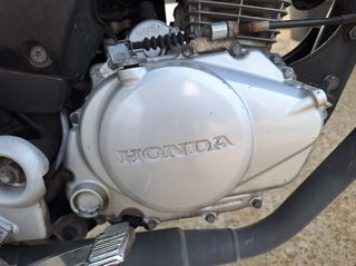 Honda CBF 125 2012-thumb-35