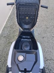 Sym FIDDLE-II 150 2014 Scooter-thumb-9