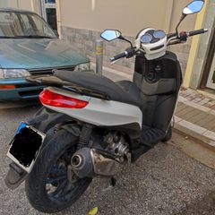 Piaggio Carnaby 300 2012 CARNABY 300-thumb-1