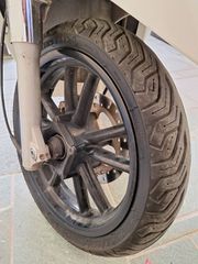 Piaggio Carnaby 300 2012 CARNABY 300-thumb-5
